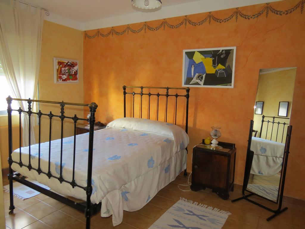 Casa Rural La Conejera Madrigalejo Del Monte エクステリア 写真